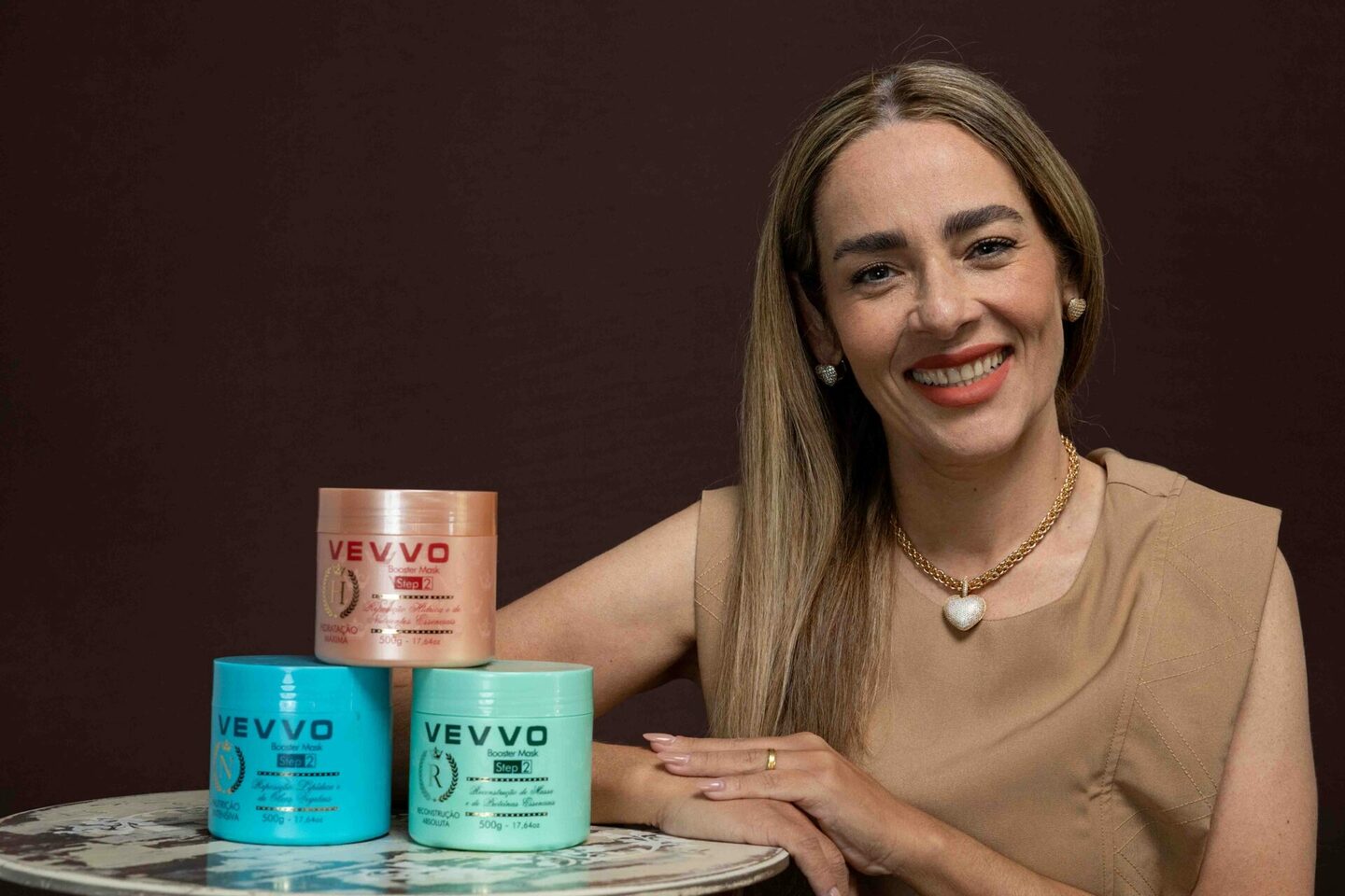 Ju Ray - produtos vevo